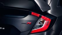 78925_new_civic_type_r_prototype_breaks_cover_in_paris.jpg