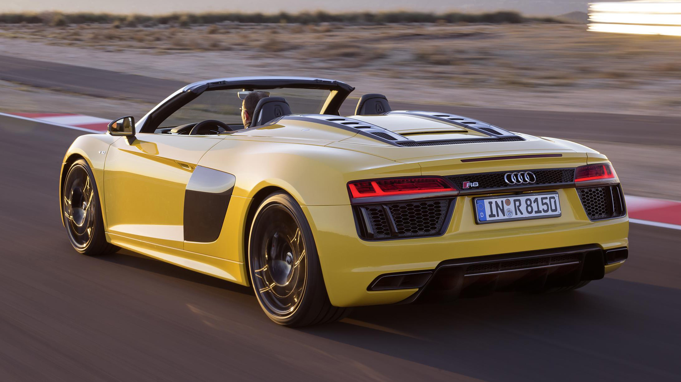 r8_spyder_4.jpg