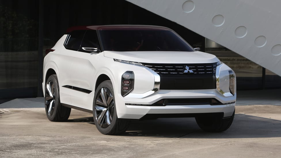 mitsubishi_gt_phev_concept_car_54.jpg