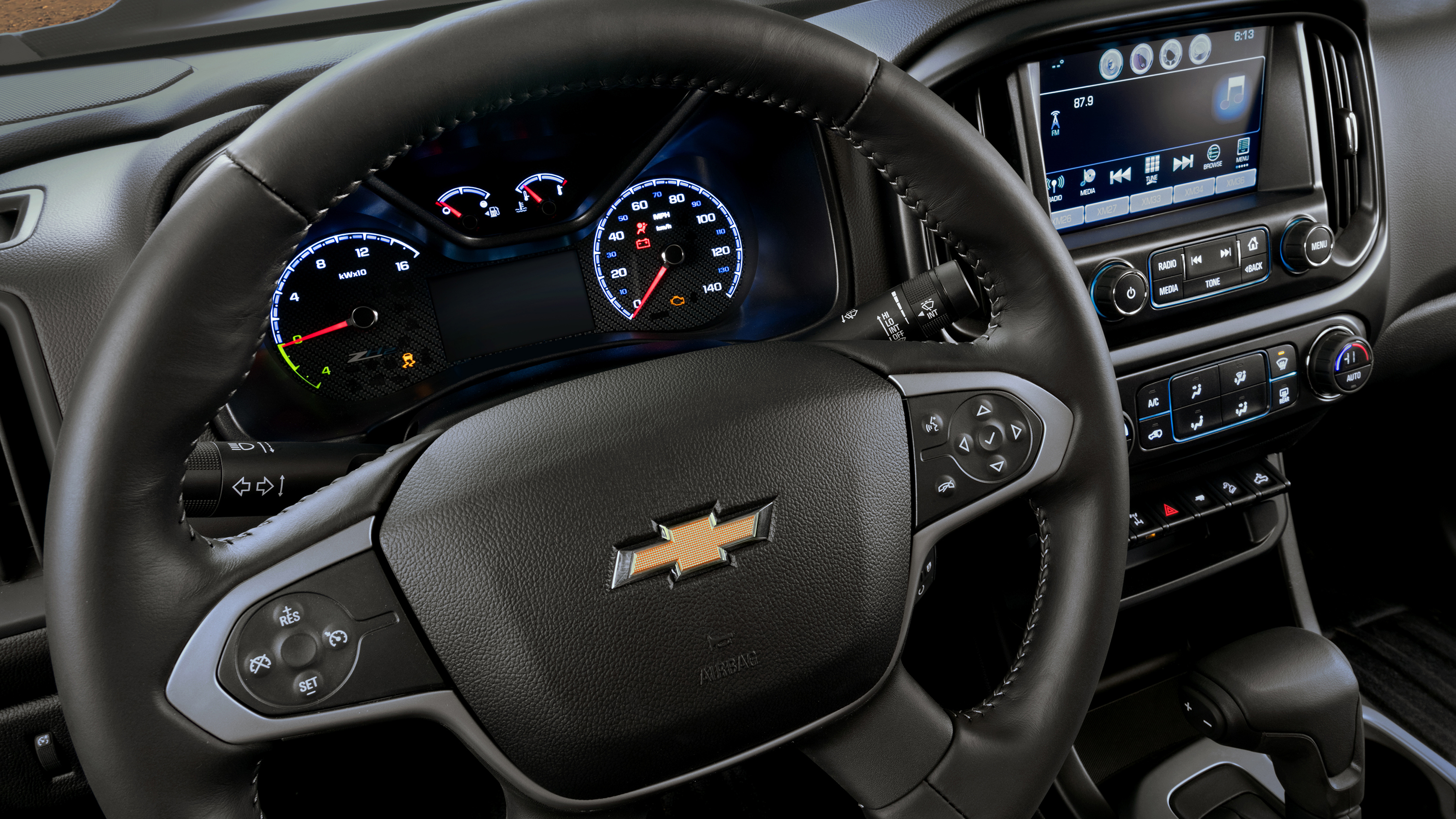 chevrolet-colorado-zh2-fuelcell-electricvehicle-013.jpg