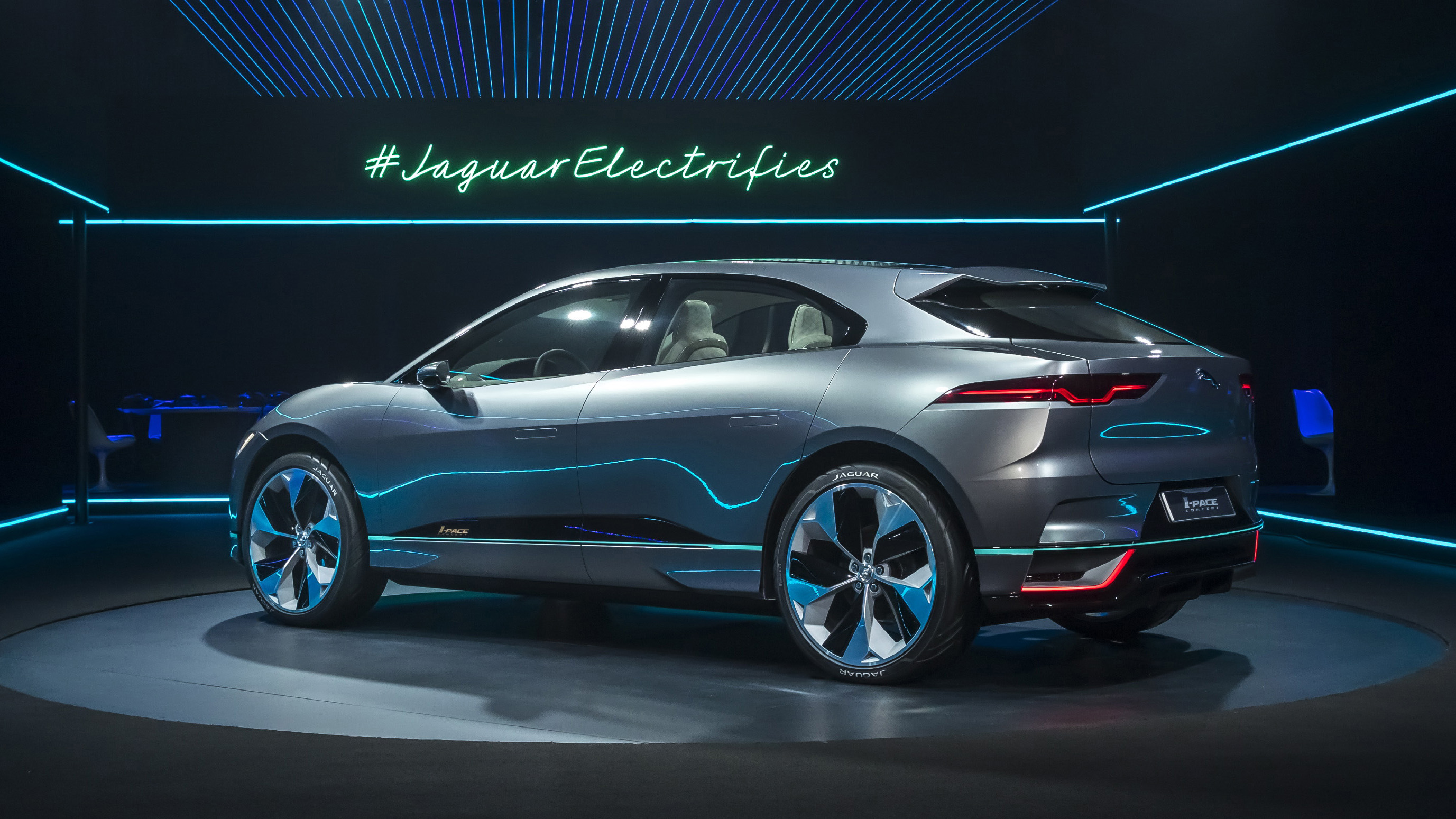 1287235_jaguar_i-pace_concept_009.jpg