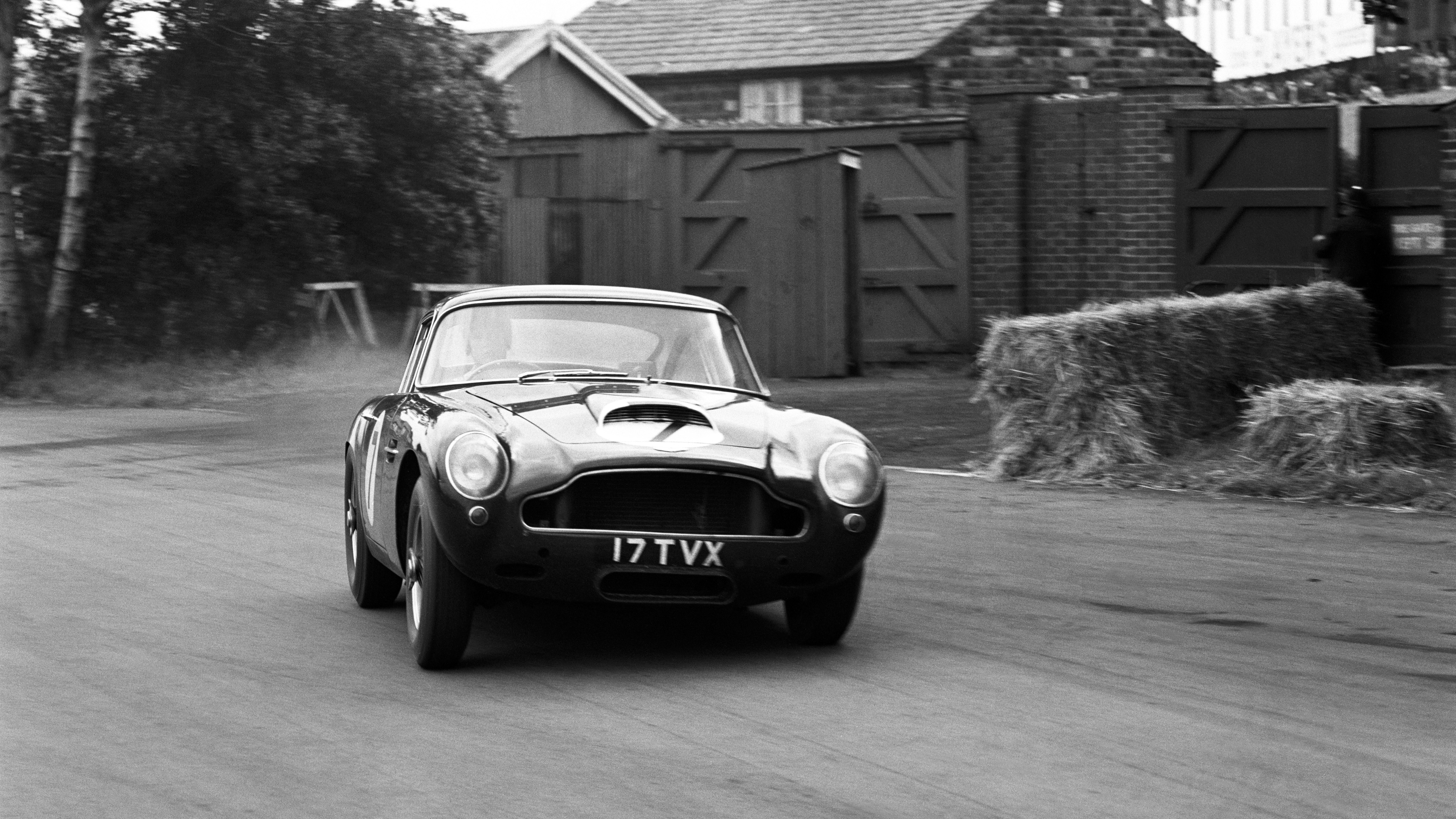 db4_gt_continuation_01.jpg