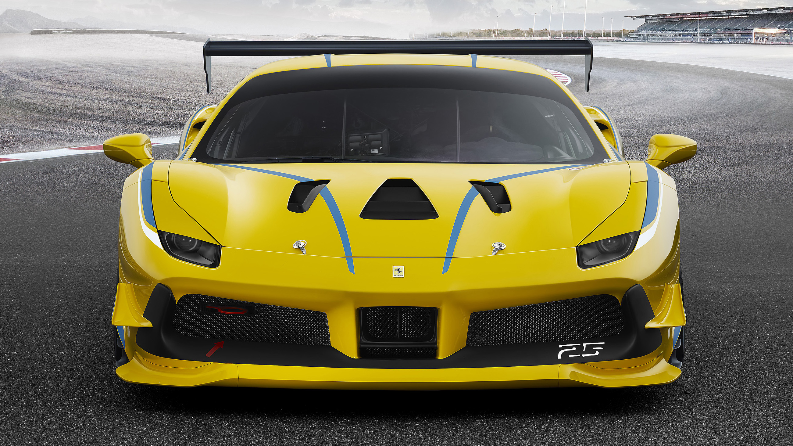 ferrari_488_challenge_2.jpg