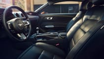 new-ford-mustang-interior-2.jpg