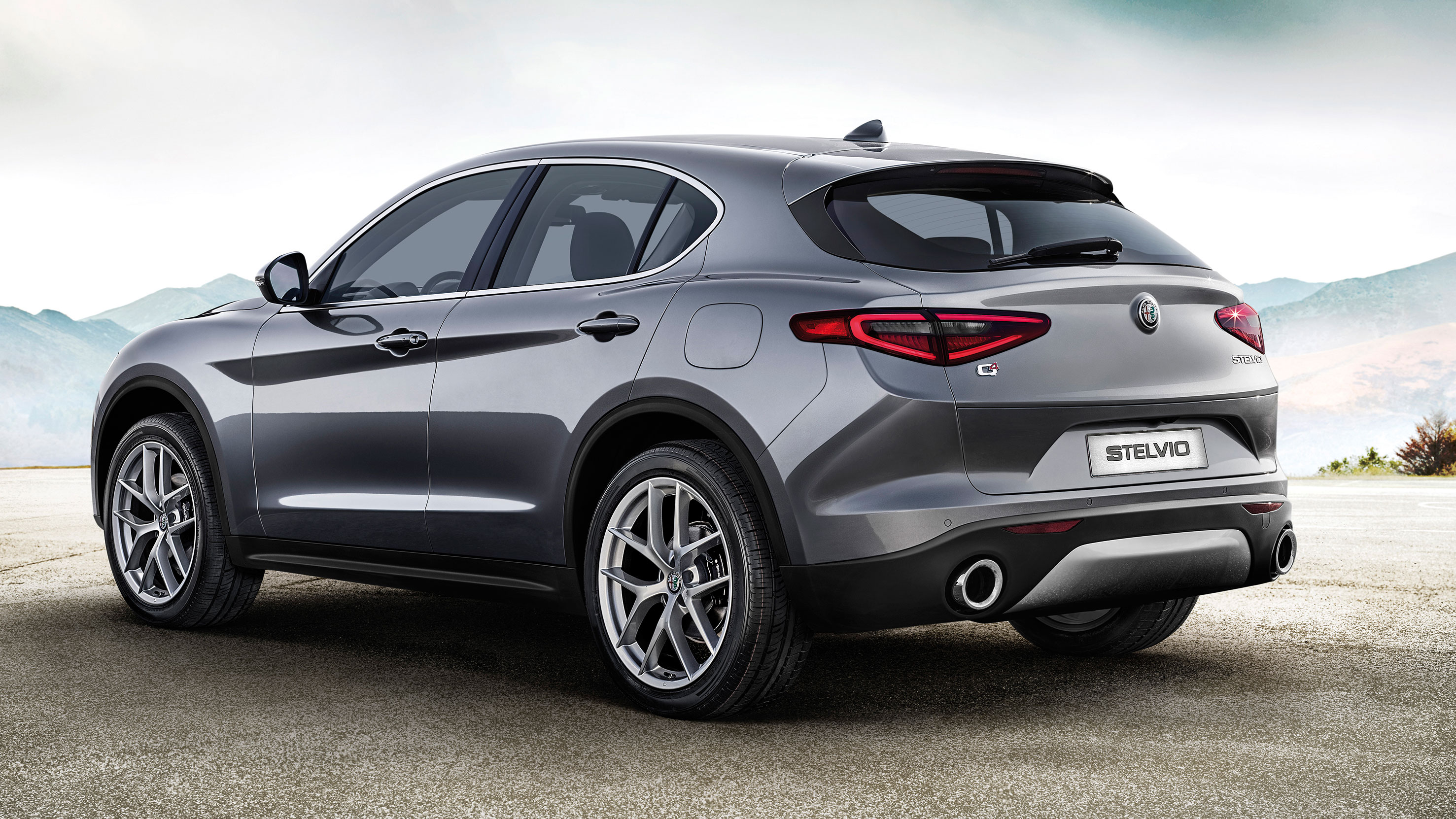 170117_alfa-romeo_stelvio_02_ok.jpg