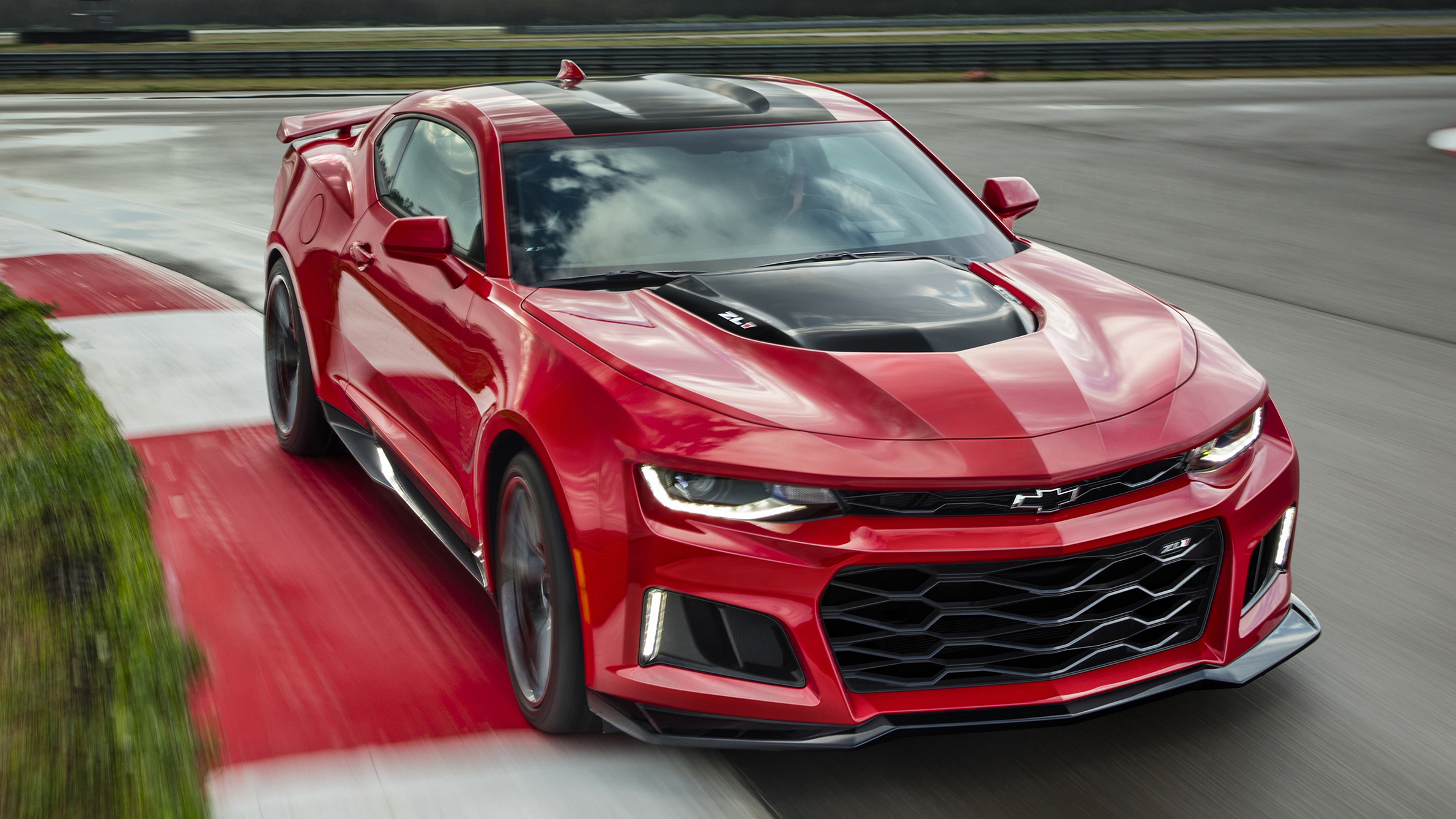 2017-chevrolet-camaro-zl1-022.jpg