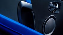 1334859_q_by_aston_martin_-_collection_05.jpg