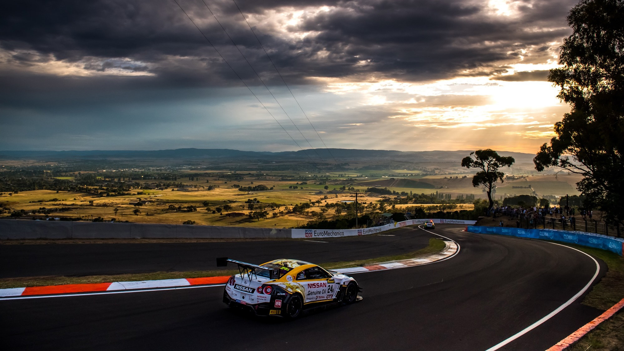 nissan_bathurst_2017_01.jpg