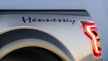 19-hennessey-2017-velociraptor-600.jpg