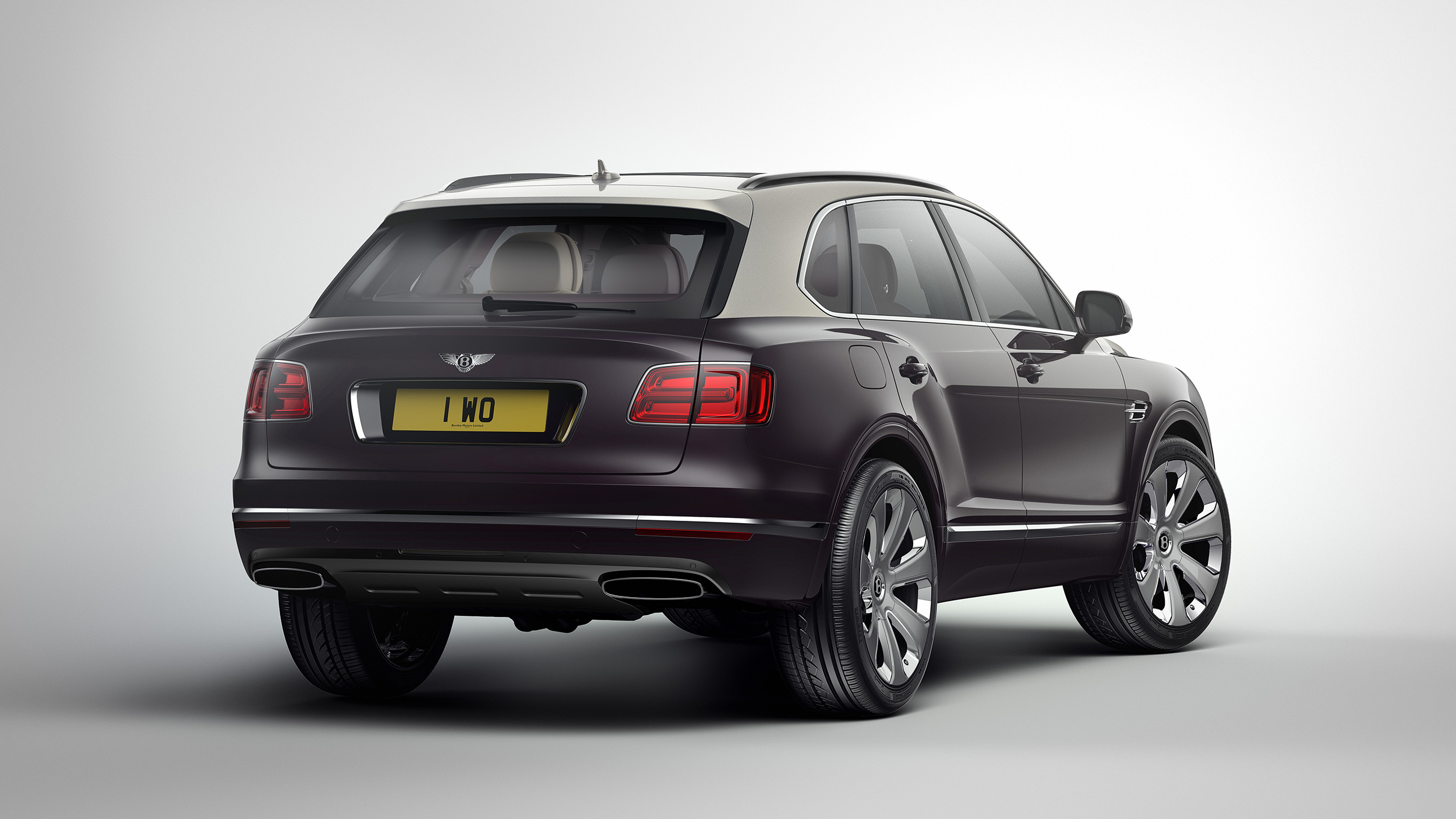 636_bentayga_mulliner_rear_silverstorm_damson.jpg