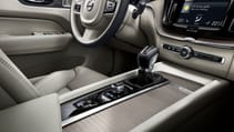 xc60_light_interior_inscription_8.jpg