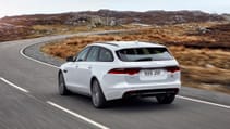 jaguar_xf_sportbrake_location_exterior_140617_02.jpg