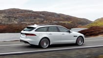 jaguar_xf_sportbrake_location_exterior_140617_05.jpg