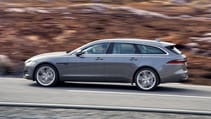 jaguar_xf_sportbrake_location_exterior_140617_09.jpg