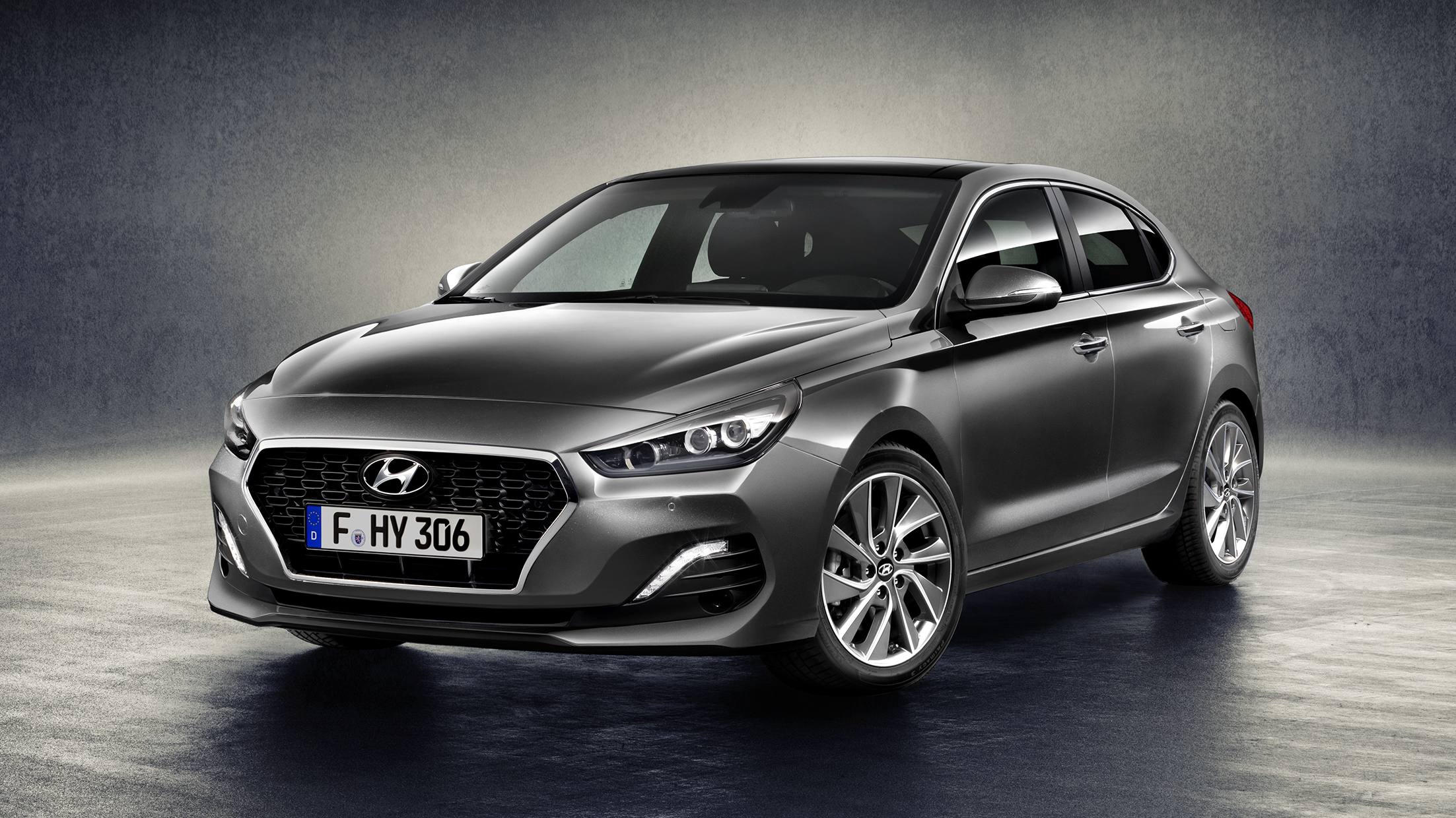 all-new_hyundai_i30_fastback_1.jpg