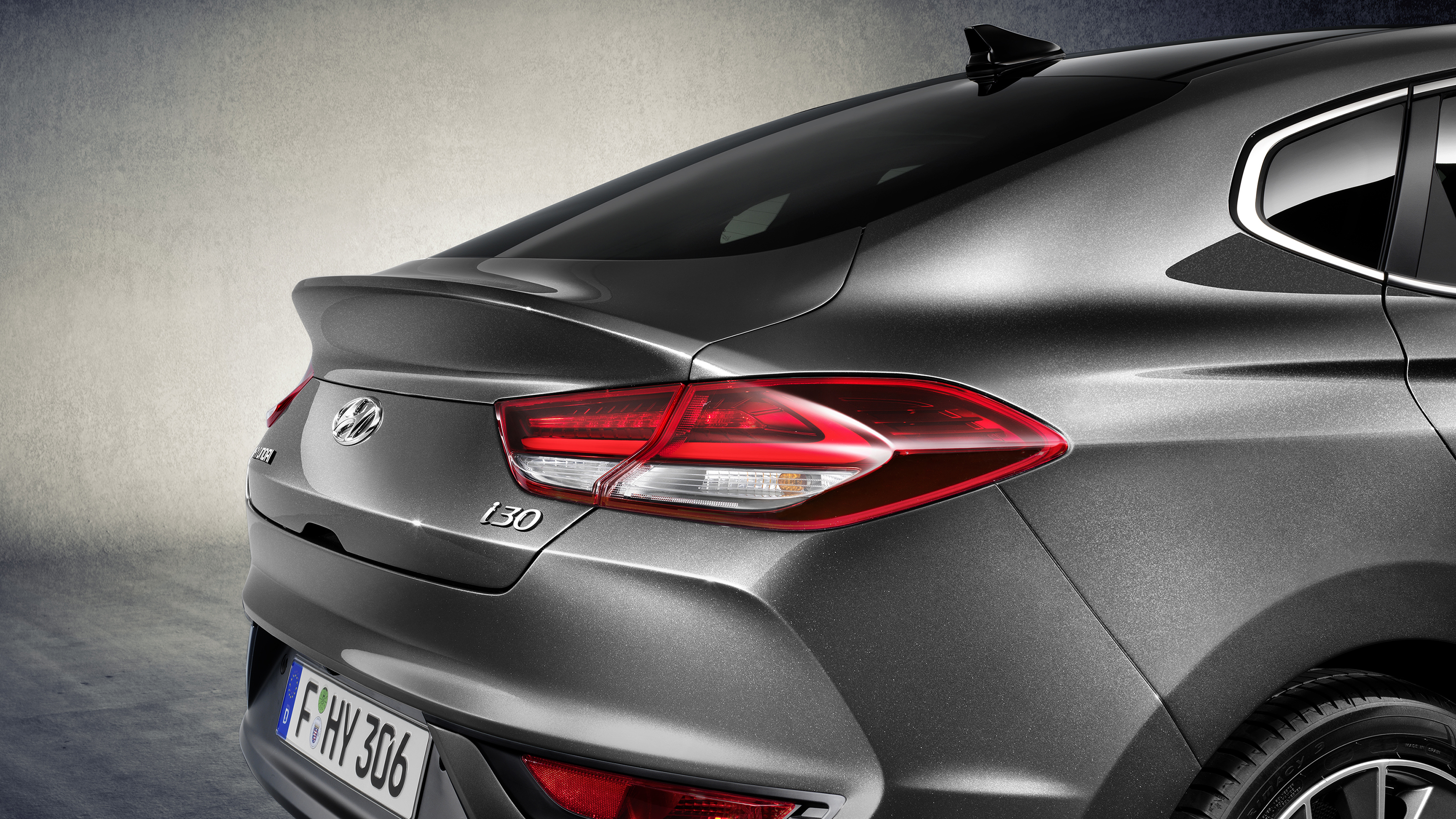 all-new_hyundai_i30_fastback_5.jpg