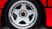 f40-wheel.jpg