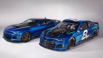 chevrolet-camaro-zl1-and-zl1-racecar-monster-energy-nascar-cup-series-01.jpg