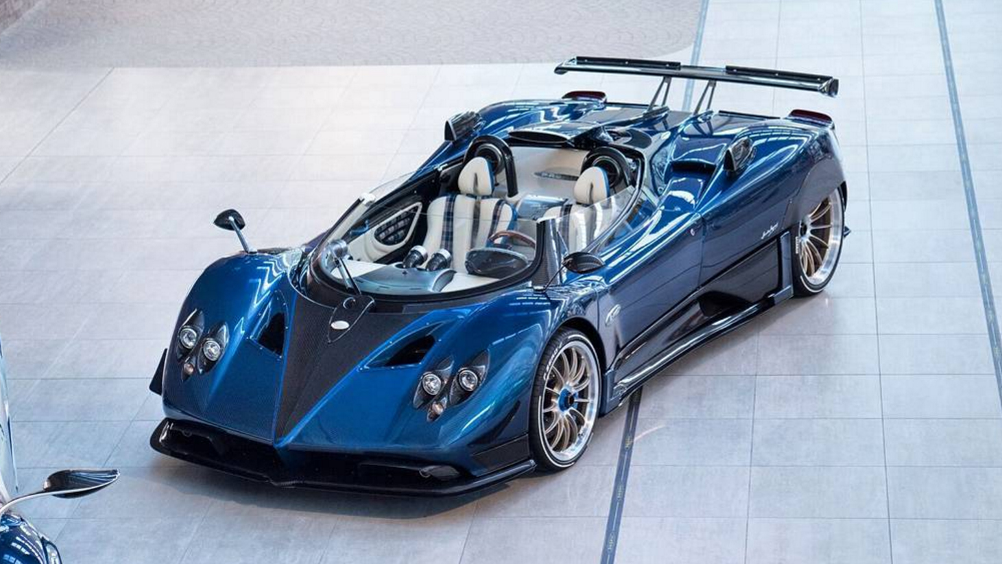 zonda1.jpg