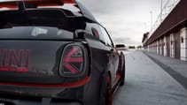mini_john_cooper_works_gp_concept_08.jpg