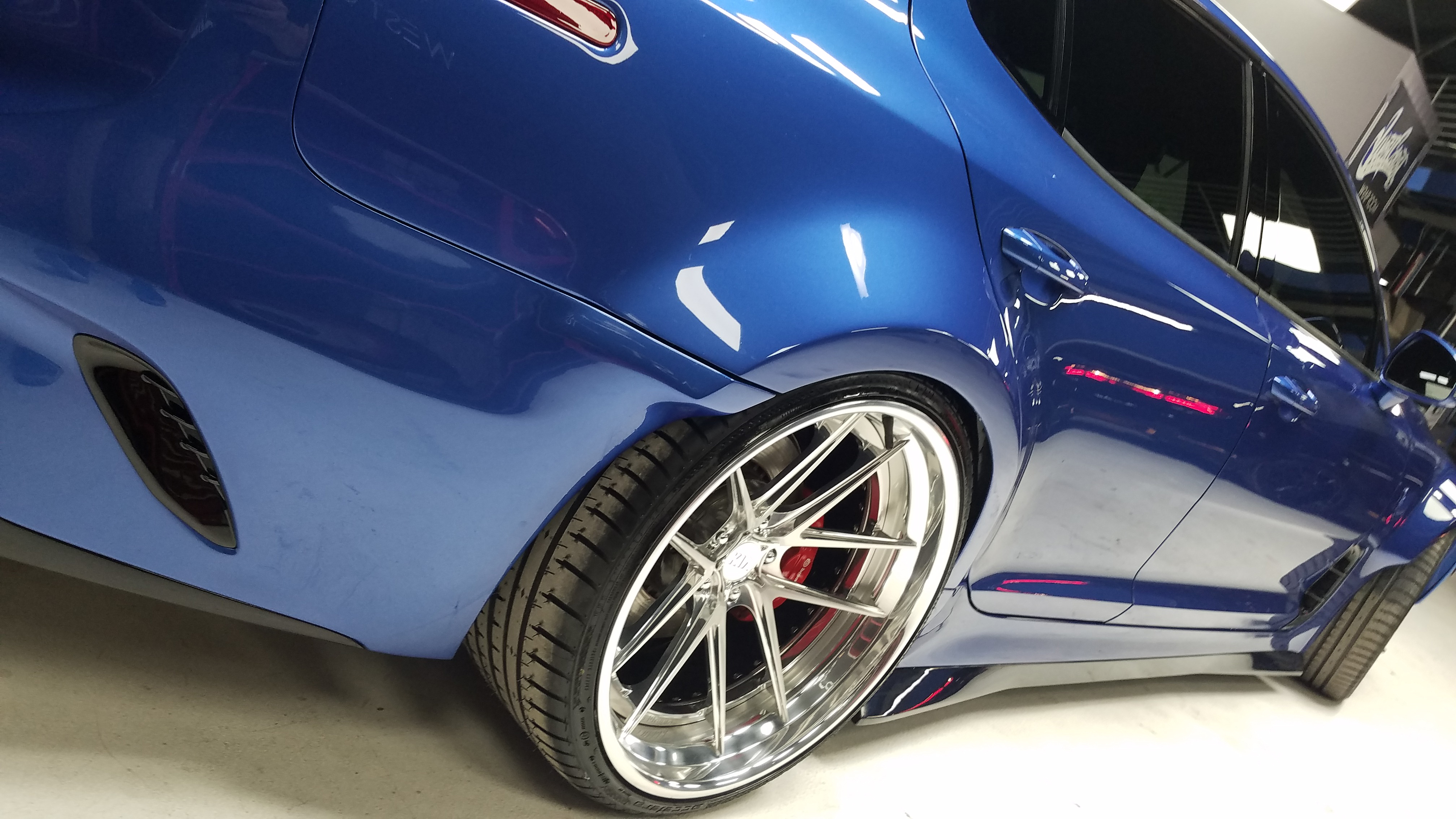13089_special_kia_stinger_gt_wide_body.jpg
