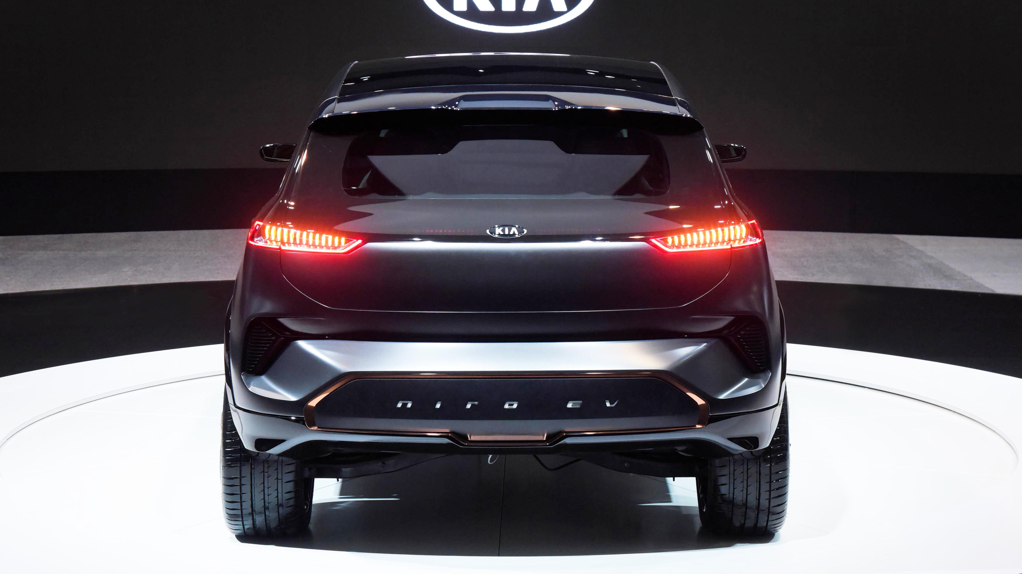 13465_boundless_for_all_kia_presents_vision_for_future_mobility_at_ces_2018.jpg