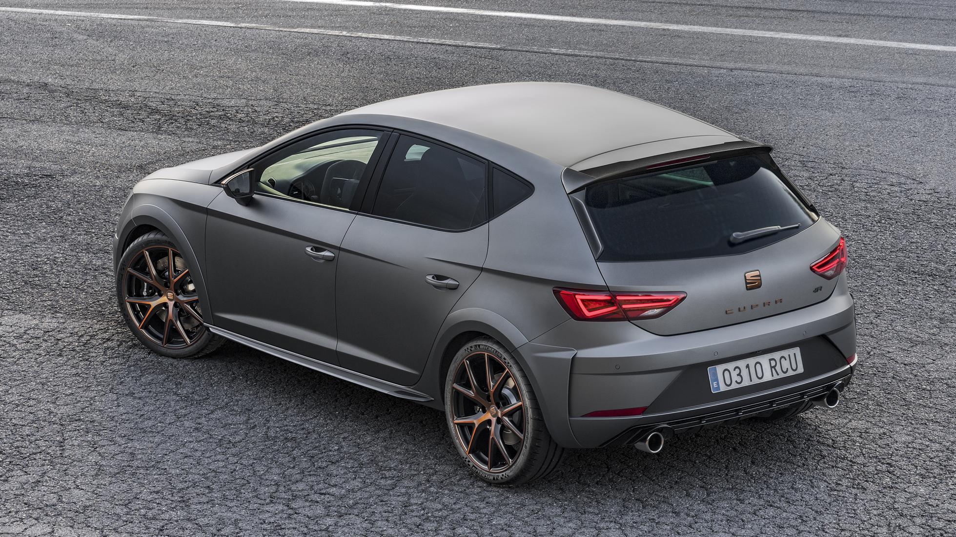 new_seat_leon_cupra_r_009h.jpg