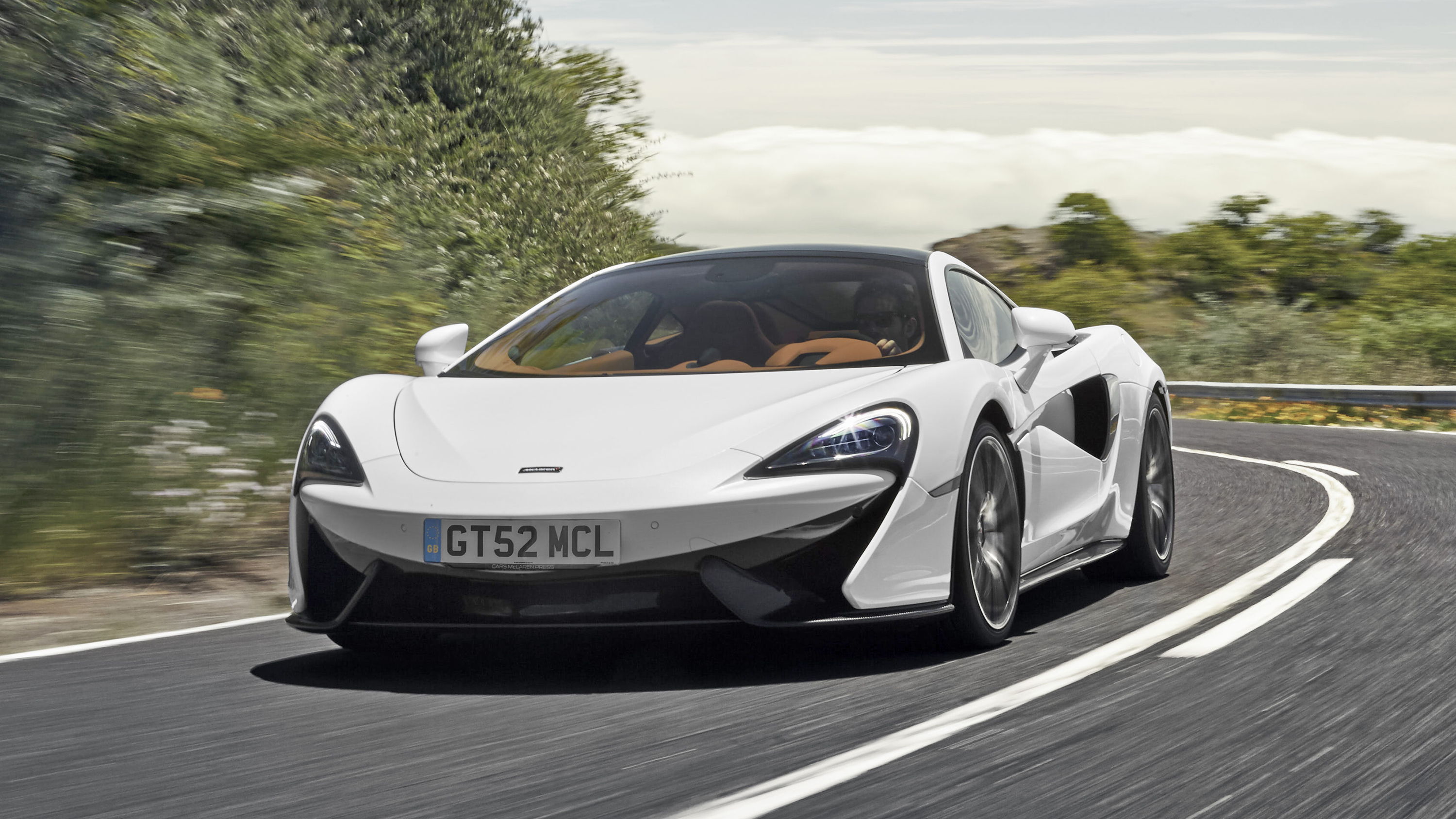 mclaren_570gt_sport_pack_my2018_3.jpg