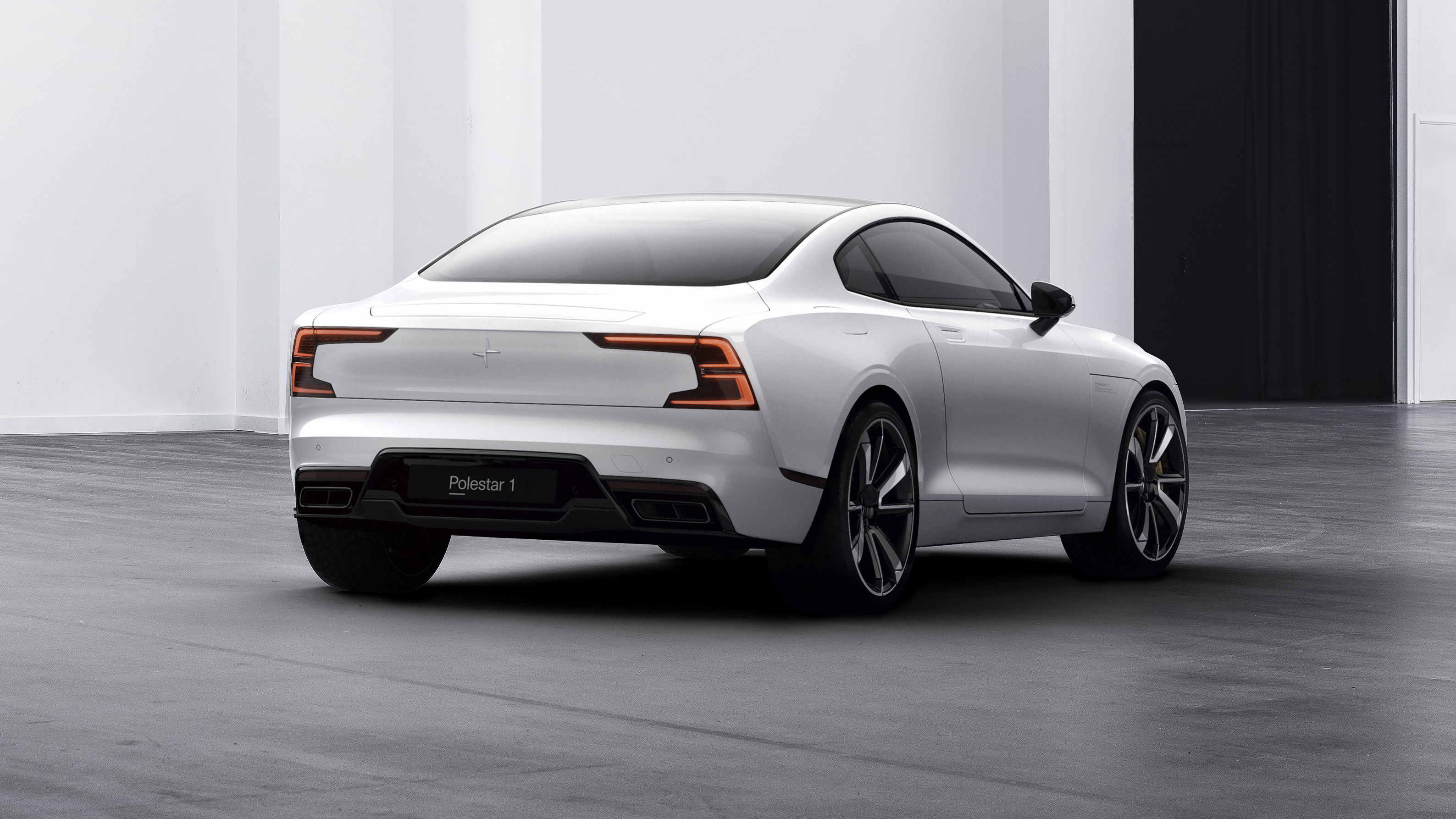 polestar1_018.jpg