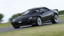 07._new_stratos_aussen_in_fahrt_05_li.jpg