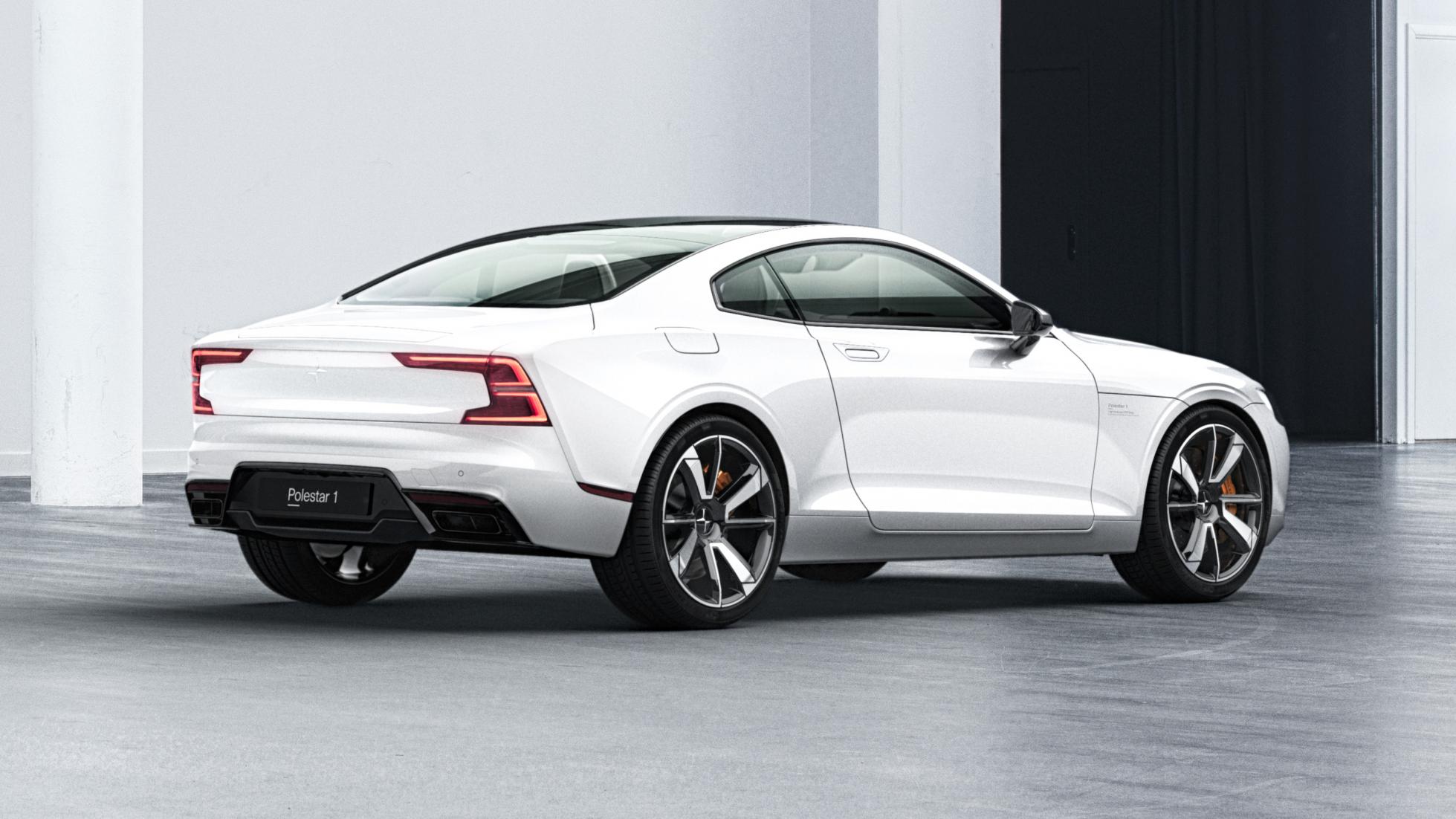 polestar1_light_4qrear_studio_018.jpg