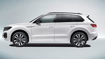 new_touareg_r-line_-_white_17.jpg