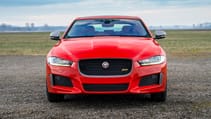 j_xe_300_sport_19my_190418_019.jpg