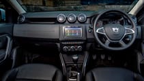 embargo_dacia_announces_all-new_duster_uk_pricing_and_specification_07h00_050618_5.jpg