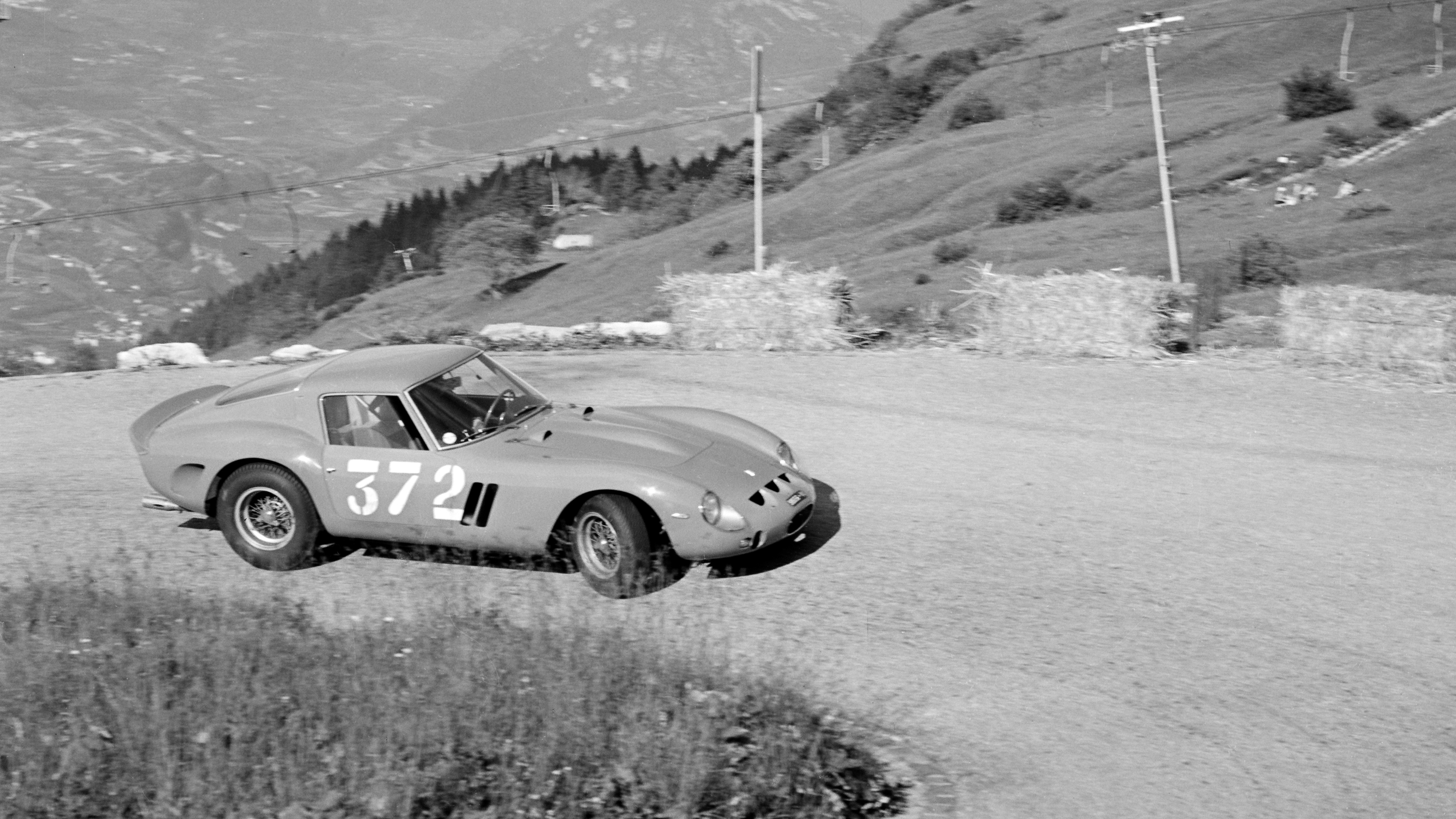 mo18_1962_ferrari_250gto_200.jpg