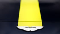 vantage_gt4_4.jpg