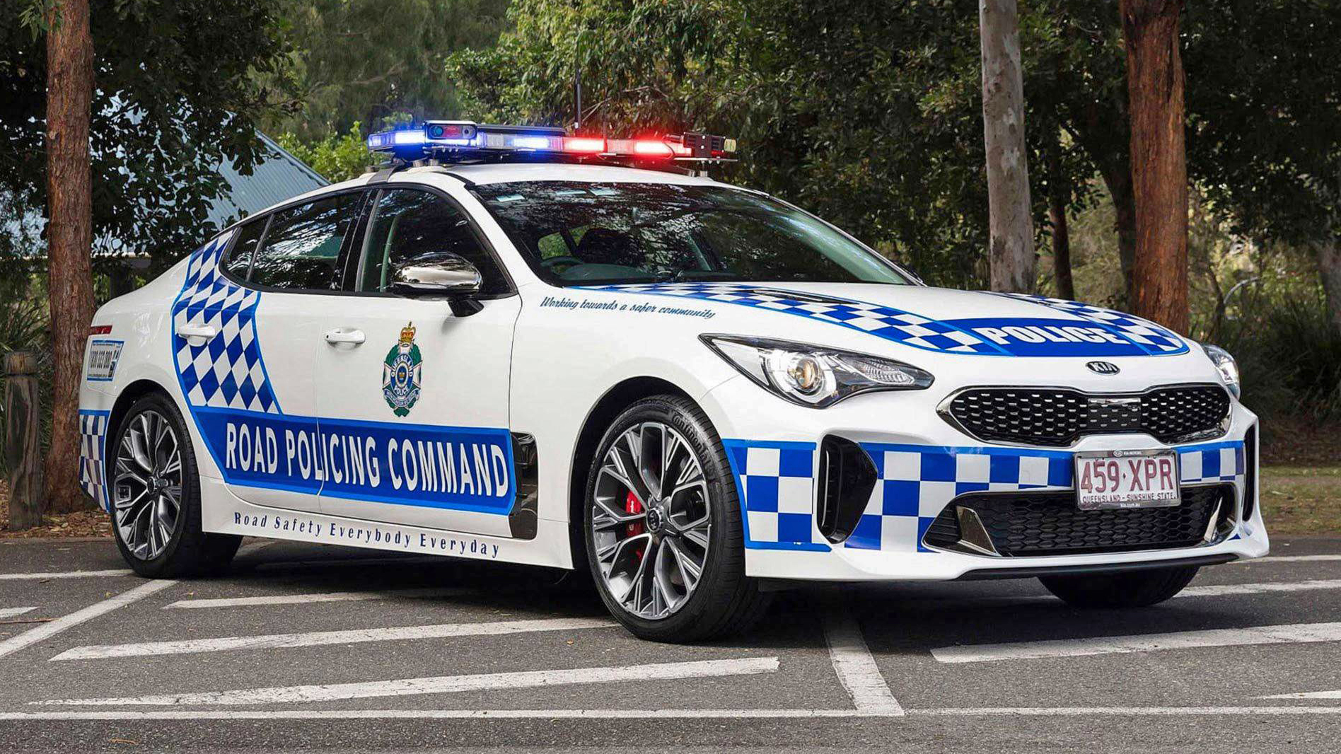 kia-stinger-australia-police.jpg