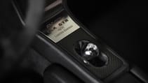 1998-mercedes-benz-amg-clk-gtr_13.jpg
