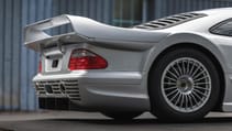1998-mercedes-benz-amg-clk-gtr_19.jpg