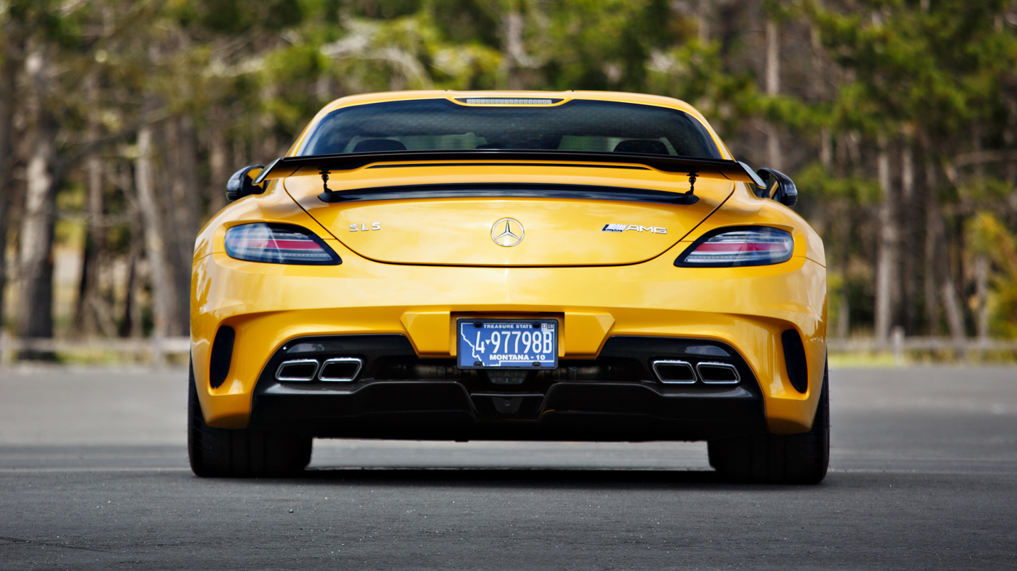 2014_mercedes-benz_sls_amg_black_series_0147.jpg