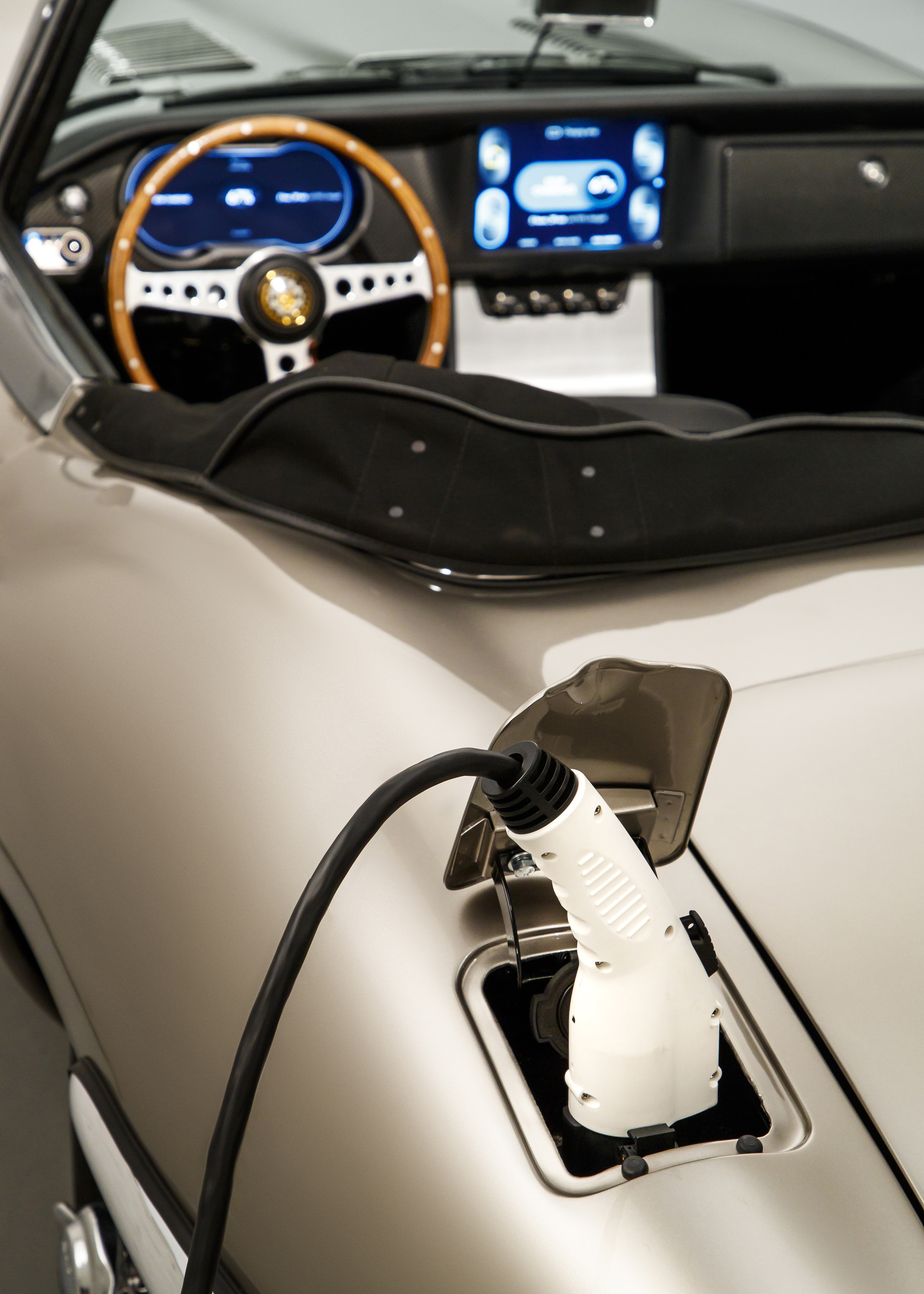 j_classic_e-type_zero_production_240818_06.jpg