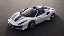 1_ferrari_pista_spider_front_3-4.jpg