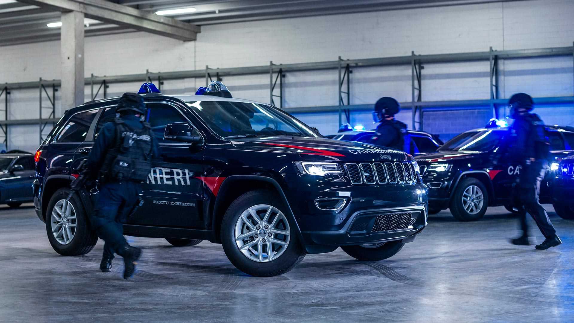 jeep-grand-cherokee-for-carabinieri.jpg