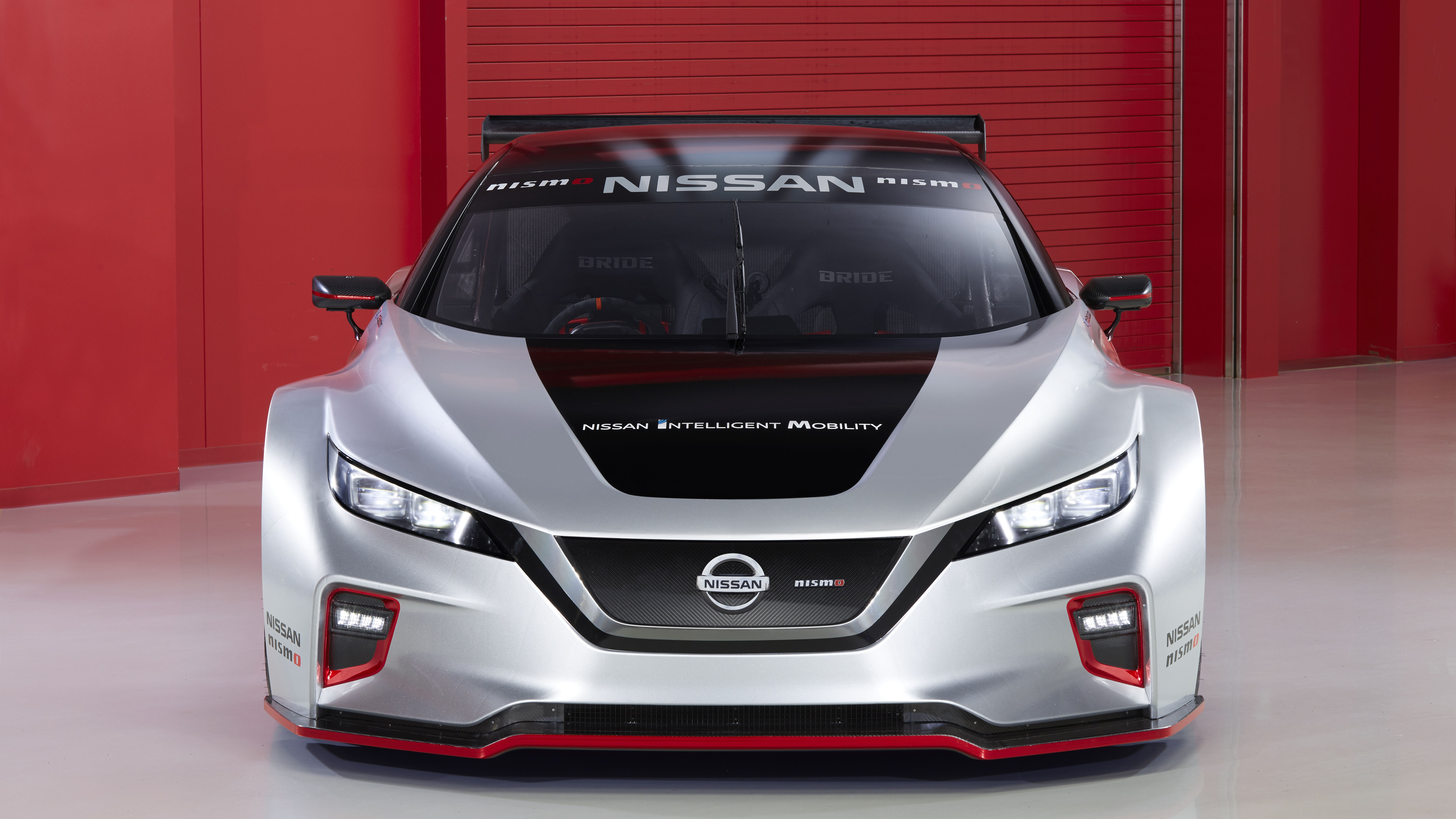 2018_leaf_nismo_rc_02.jpg