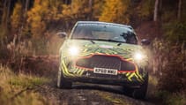 aston_martin_dbx_prototype_03.jpg