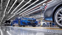 p90329372_highres_the-new-bmw-8-series.jpg