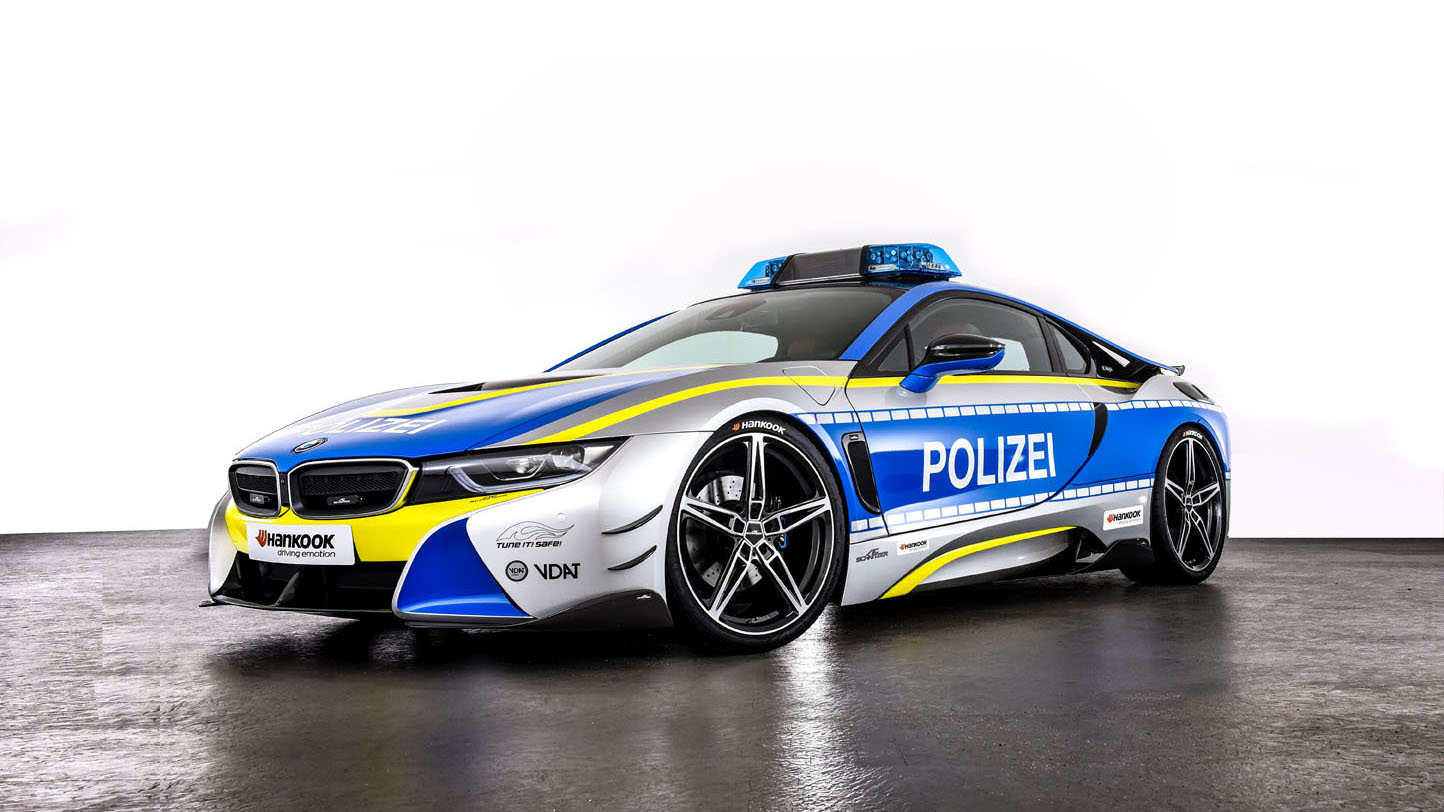 police-i8-tune-it-safe-by-ac-schnitzer_45177365885_o.jpg