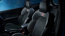 st_front_seats_v3.jpg