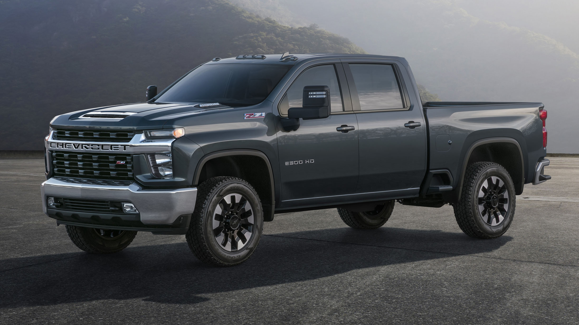 chevrolet-2020-silverado-front-34.jpg