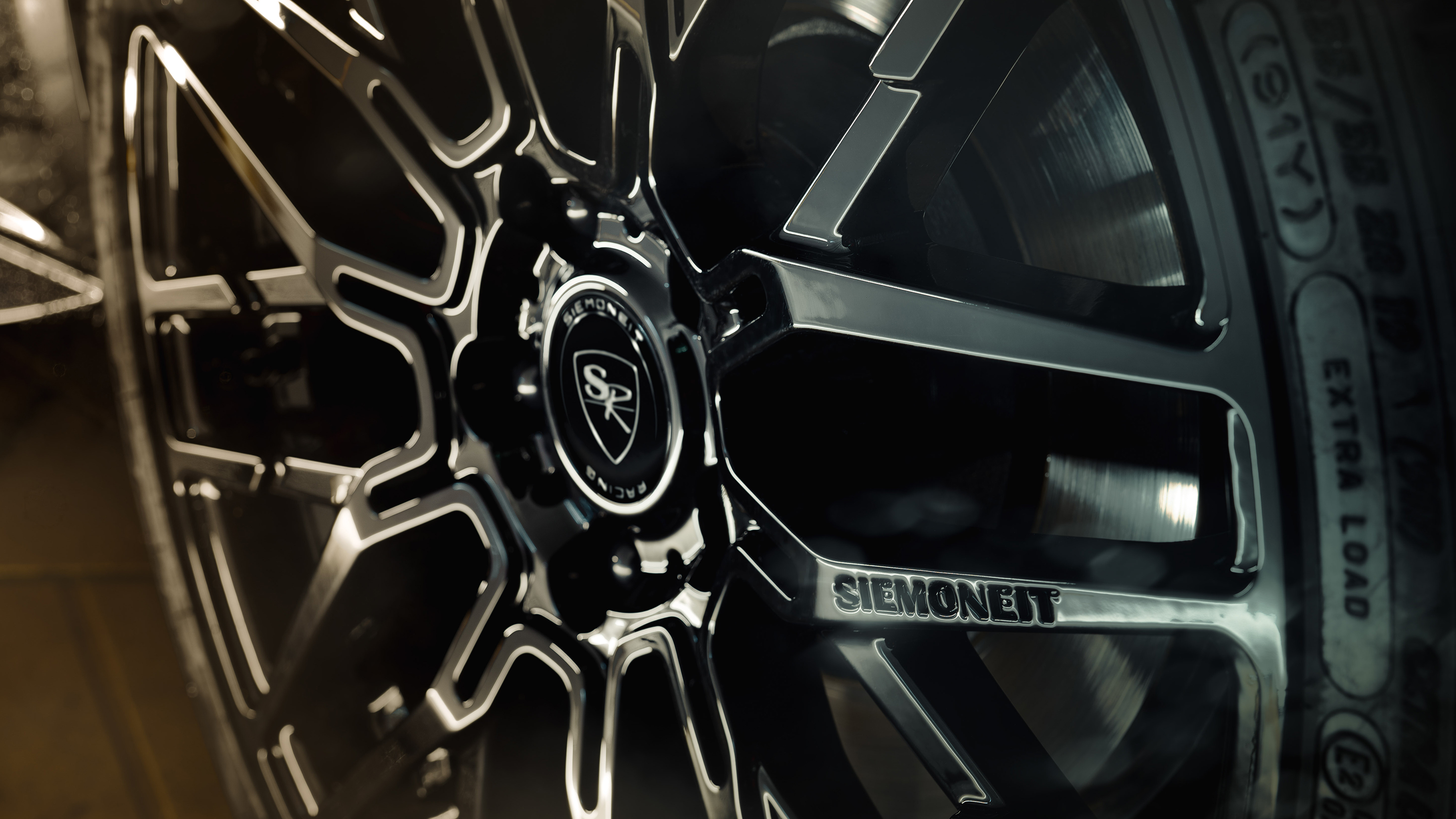 20181201_siemoneitracing_vader_leoncuprast_007_wheeldetail_online.jpg